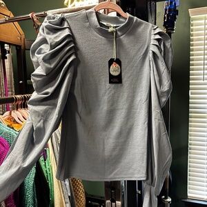 HYFVE Long Scrunch Sleeve